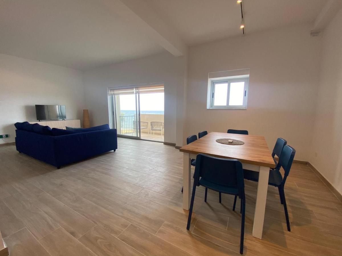Beachfront Sliema Apartment Exterior foto